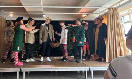 Don-Bosco-Schule bringt Nationalpark auf die Bühne