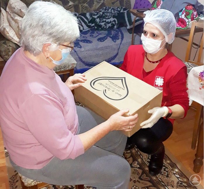 Mit neuen Projekten startet die „wunschzettel.zone“, die Weihnachtsaktion für Menschen in Not in Rumänien. Die Pandemie hat die Probleme verschärft. Die Dienste der Caritas im rumänischen Satu Mare brauchen dringend Hilfe. Ab sofort können sich Initiativen, Gruppen, Vereine, Kitas oder Schulen beteiligen und verschiedene Projekte übernehmen. Bei der Gemeinschaftsaktion „wunschzettel.zone“ bitten Caritas, BDKJ, kirchliche Jugendbüros und Bischöfliches Jugendamt um Spenden...