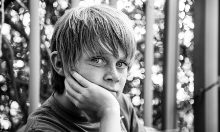 „Hilfe, mein Kind hat Ferien!“ - Landkreis Freyung-Grafenau bietet „Digitalen Elternabend“ zum Thema  der sinnvollen Strukturierung des Ferienalltags an