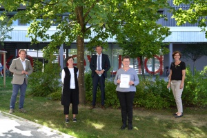 Kliniken Am Goldenen Steig ehren Dienstjubilare und verabschieden Ruheständler