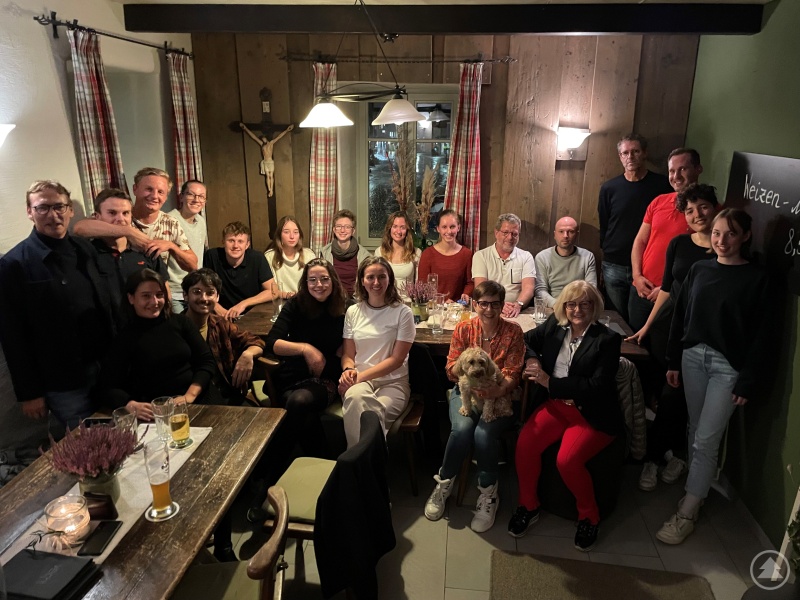 Insgesamt 13 Studierende aus ganz Deutschland lernen das Leben als Landarzt aus erster Hand kennen.