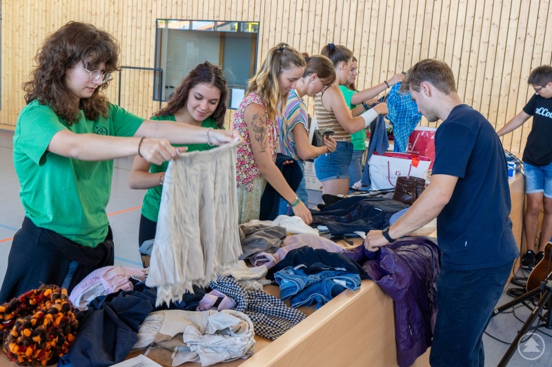 2025_03_15 Pressemitteilung Kleidertauschparty_01.jpg