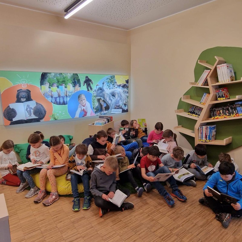 Flyer/Grafik zum Event: Welttag des Buches in der Stadtbücherei am Mi., 23.04.2025 von 15:00 bis 16:30 Uhr