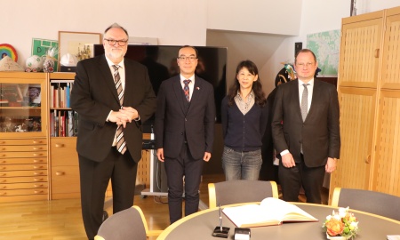 Oberbürgermeister Jürgen Dupper empfängt  Generaldirektor der Taipeh Vertretung