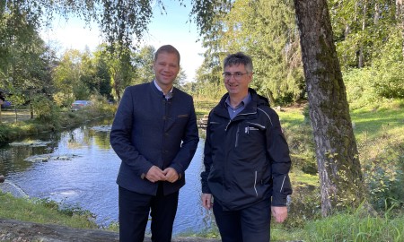 Bezirk wirbt für niederbayerische Fischproduktion