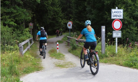 Mit dem Rad nach Modrava und zum Dreiseenfilz