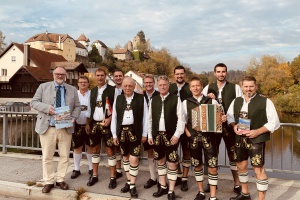 &bdquo;Andorfer Plattler&ldquo; gehen auf internationale Reise