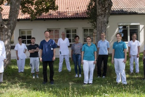 Bewährtes Team der multimodalen Schmerztherapie am Bezirksklinikum Mainkofen startet neu durch
