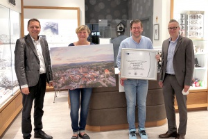 Glänzende Firmengeschichte über 125 Jahre