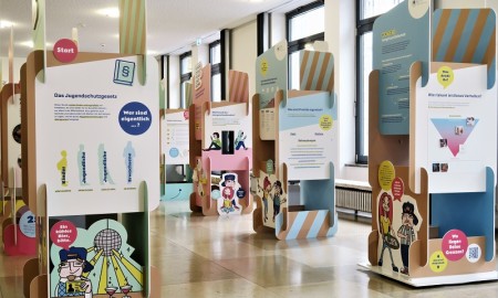 Spaß ohne Punkt und Koma“ –  Beliebte Alkoholpräventionsausstellung vom 20. bis 27. März im HDG in Mallersdorf-Pfaffenberg