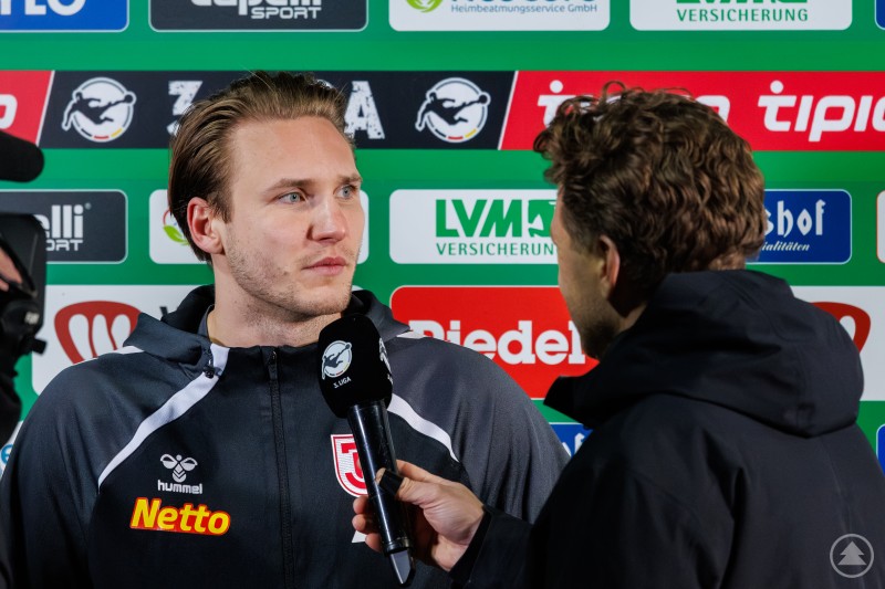 Interview nach der Partie im Willy-Sachs-Stadion