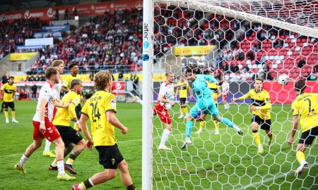 SSV Jahn verliert Heimspiel gegen Aachen