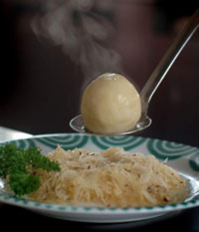 Flyer/Grafik zum Event: Knödelessen am Di., 01.09.2015 von 11:30 bis 21:00 Uhr