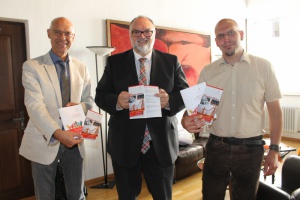 Stadt sucht Pflegeeltern