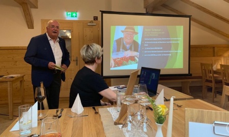 Genuss-Tafelrunde mit renommierten Gästen