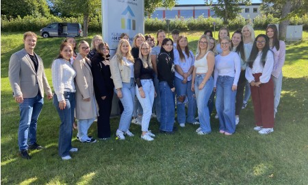 Berufsfachschule für Pflege in Freyung startet mit 24 neuen Auszubildenden