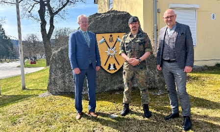 FW-Abgeordnete besuchen Aufklärer