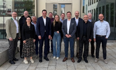 Verkehrsprobleme im Blick: Bürgermeister und Staatliches Bauamt Passau im Austausch