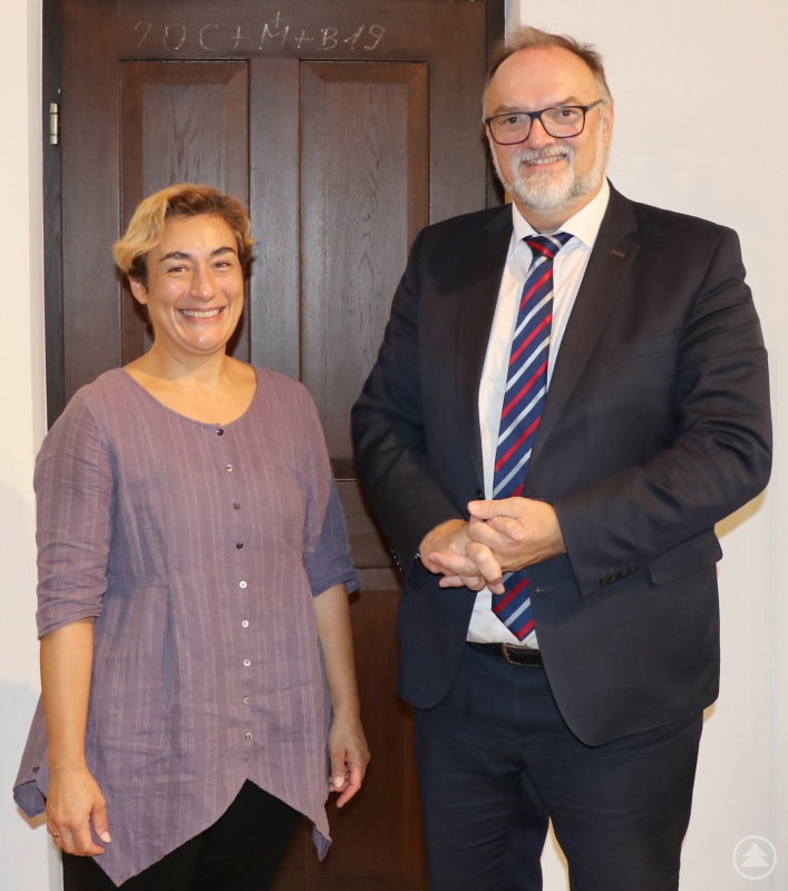 Oberbürgermeister Jürgen Dupper und Doris Zauner sehen vor allem beim interkulturellen Dialog viele Berührungspunkte von Stadt und Bistum.