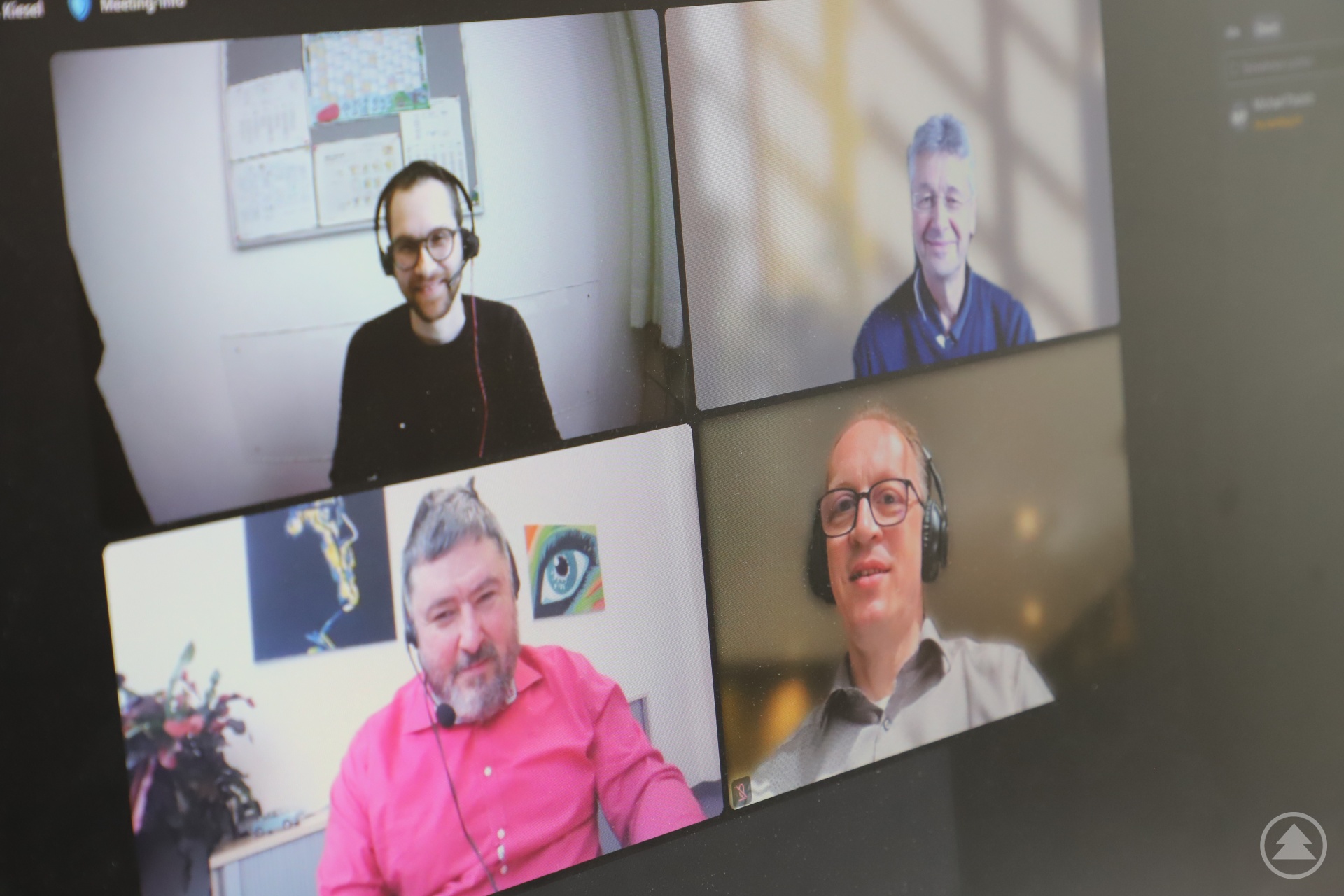 Oben von links: Herr Tobias Nöbauer, Herr Dr. Michael Piazolo, Unten von links: Herr Holger Kiesel, MdL Martin Behringer