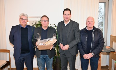 Neue Geschäftsführung bei der VHS Freyung-Grafenau: Dr. Karina Fisch übernimmt von Michael Dietz