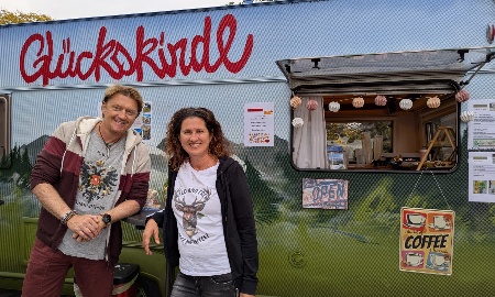 Herbstgenuss mit Heurigenflair: Campercafé Glückskindl verzaubert am „Chill-Berg“