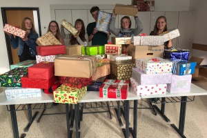 Anderen Gutes tun – vorweihnachtliche Aktionen am LLG