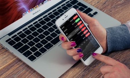 Die Deutschen und ihr Finanzwissen: Nur etwa jeder Dritte ist mit seinem Know-how zufrieden