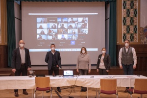 Junge Menschen für das Gesundheitswesen begeistern