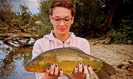 Anglerliebe trifft auf Design &ndash; &bdquo;Die Fischerfrau&ldquo; zeigt uns, wie edel Fisch sein kann