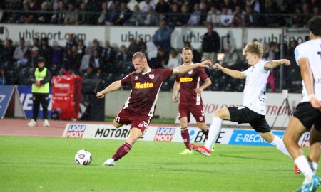 Jahnelf gibt Führung aus der Hand