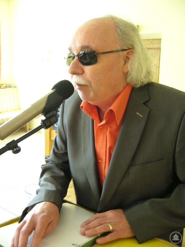 Der Initiator Walter Bichlmeier - er ist der Bezirksgruppenleiter Niederbayern des BBSB (Bayerischer Blinden- und Sehbehindertenbund e.V)