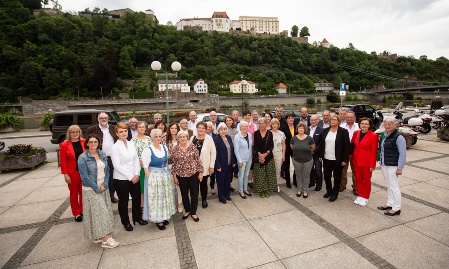 OB Dupper dankt langjährigen Mitarbeiterinnen und Mitarbeitern