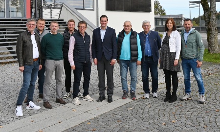 Landkreis baut Photovoltaik auf eigenen Liegenschaften aus