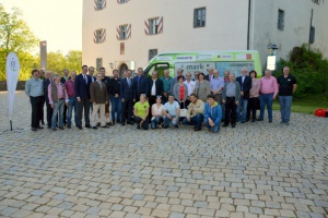 Neuer Kleinbus für den Kreisjugendring