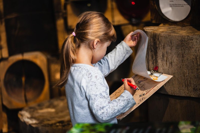 Flyer/Grafik zum Event: KINDER-Werksführung in der Glashütte am Fr., 22.08.2025 - Fr., 26.09.2025