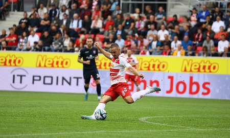 SSV Jahn startet mit Unentschieden in die neue Saison