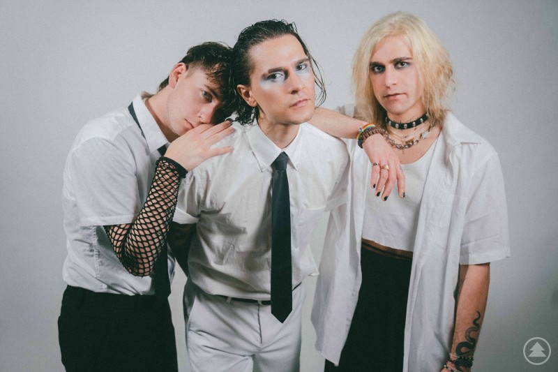 Die Band LONELY SPRING