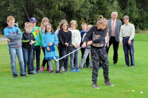 „Abschlag Schule“ wird aktiv umgesetzt