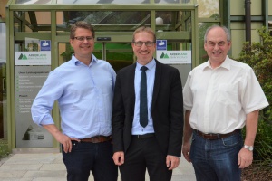 Besuch in der Arberlandklinik Viechtach – „Dankbar für starken Partner Kinderklinik“