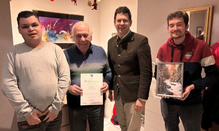 Da ist Musik im Leben – Albert Preißer feiert seinen 80er mit Pfarrer und Bürgermeister