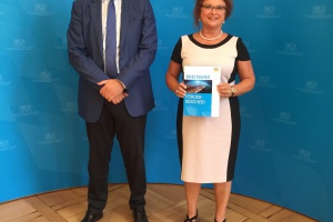 Staatsminister Dr. Markus Söder übergibt Förderbescheid für Breitbandausbau an Stadt Passau