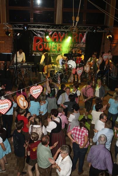 Flyer/Grafik zum Event: Almparty am Sa., 09.11.2024 ab 20:00 Uhr