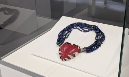 Schmuck-Kunst im Duett: Zwei Ausstellungen, ein Erlebnis