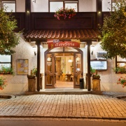 BavaStria - Restaurant mit Biergarten