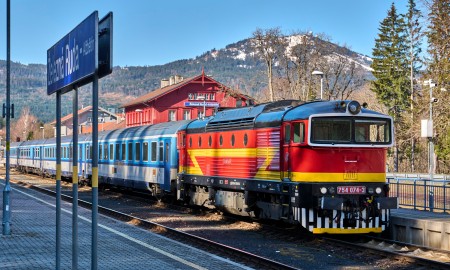 BöhmerwaldCourier 2025: Neue Ausflugsfahrten zur Aschenbrödel-Burg Švihov
