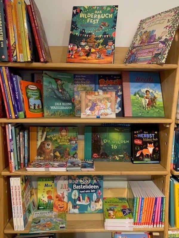 Flyer/Grafik zum Event: Geschichtenstunde im Freilichtmuseum Finsterau 2025 am So., 09.11.2025 ab 14:00 Uhr