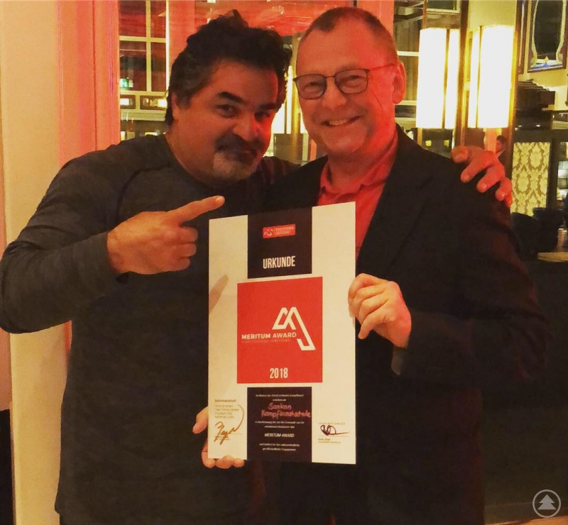 Paul Gruber und Fariborz Azhakh (v.l.)