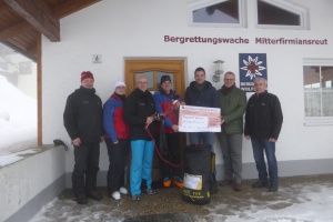 Übergabe Seilbahnrettungsset an Bergwacht Wolfstein