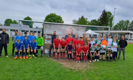 Bei der Caritas rollt der Fussball